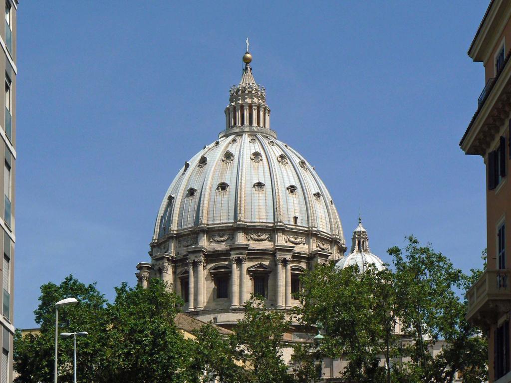 Il Sampietrino Dei Cavalleggeri Bed & Breakfast Roma